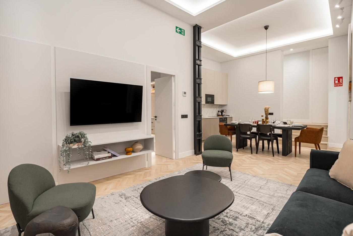 Malasana Vii Calle San Mateo 3br 3bh Appartement